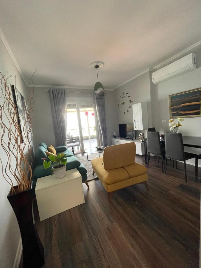 פוגרדץ Kelvi'S Apartment מראה חיצוני תמונה